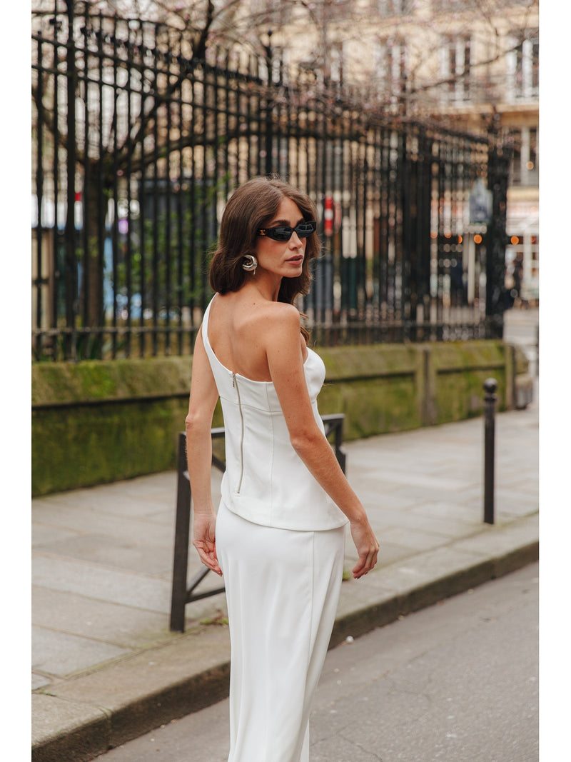 CLASSIC ONE SHOULDER WHITE SET