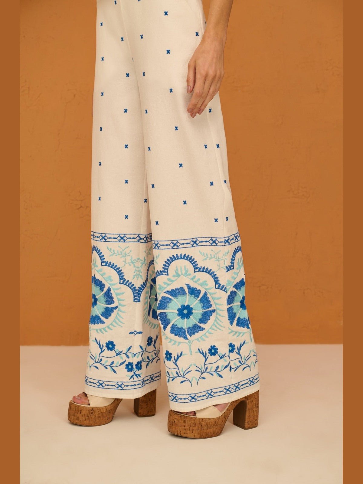 SK TOP AND PANTS BLUE EMBROIDERY SET